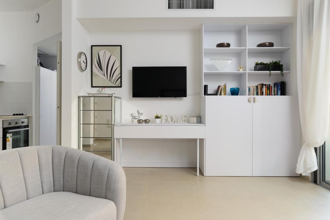 Quiet Hideaway & Terrace Near Beach By Feelhome Tel-Aviv Kültér fotó