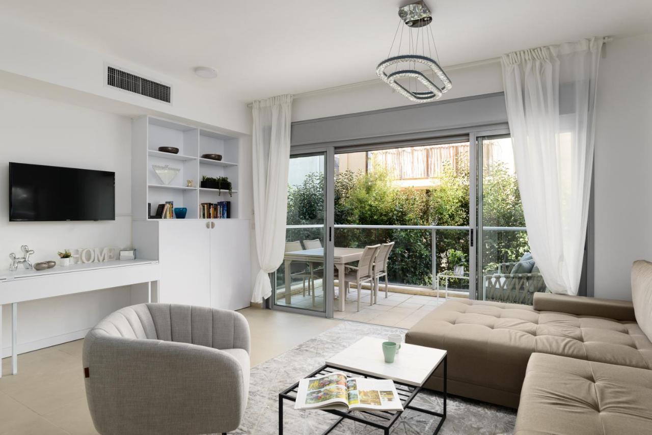 Quiet Hideaway & Terrace Near Beach By Feelhome Tel-Aviv Kültér fotó