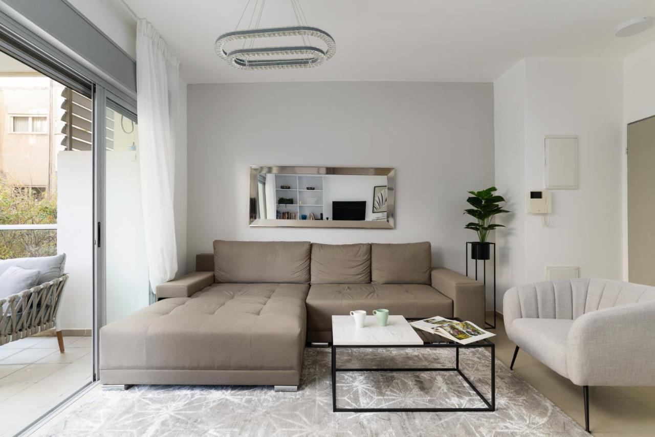 Quiet Hideaway & Terrace Near Beach By Feelhome Tel-Aviv Kültér fotó